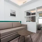 Smart Hotel Neapol