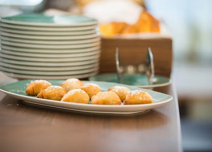 Smart מלון נאפולי