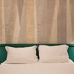 Smart 4*