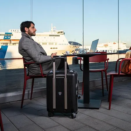 Hotell Smart 4*