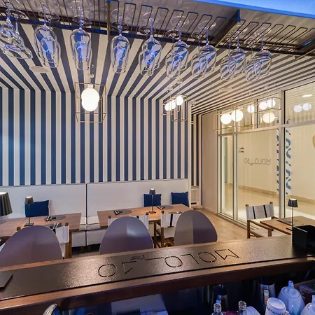 Smart Hotel 4*