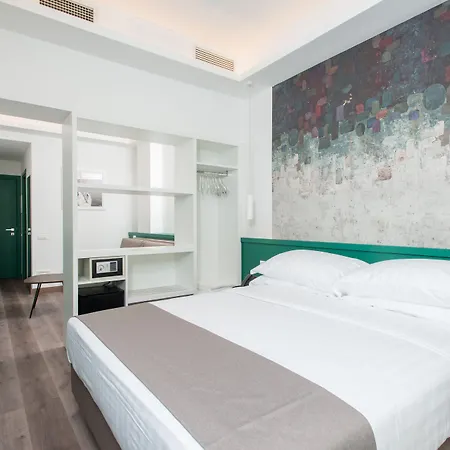 Hotel Smart 4*