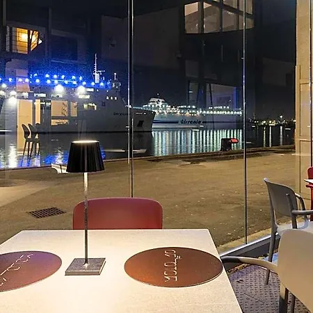 Smart Hotel 4*