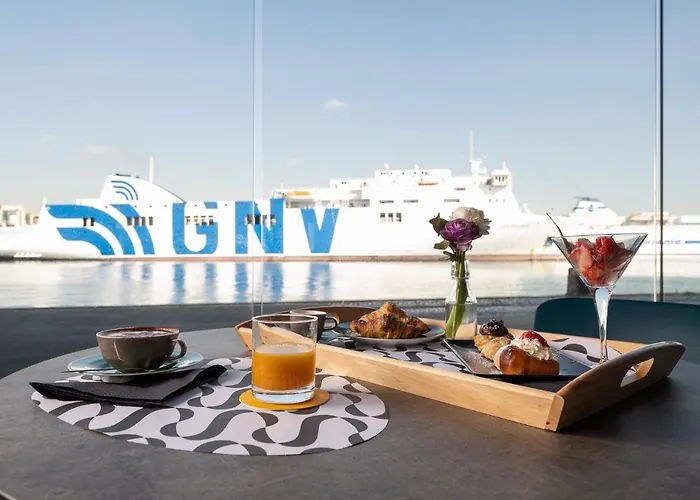 Smart Hotel Nápoles