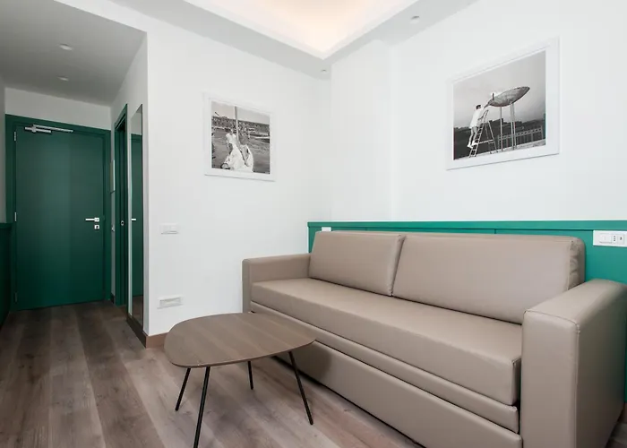 Hotel Smart Nápoles
