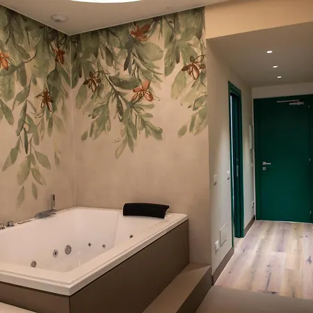 Smart Hotel 4*
