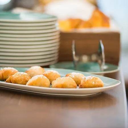 Smart فندق نابولي