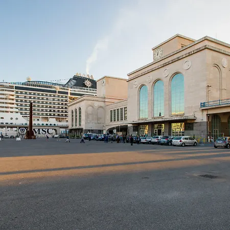 Hotel Smart Nápoles